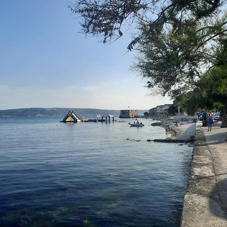 Apartment Drmic Kaštela Zewnętrze zdjęcie