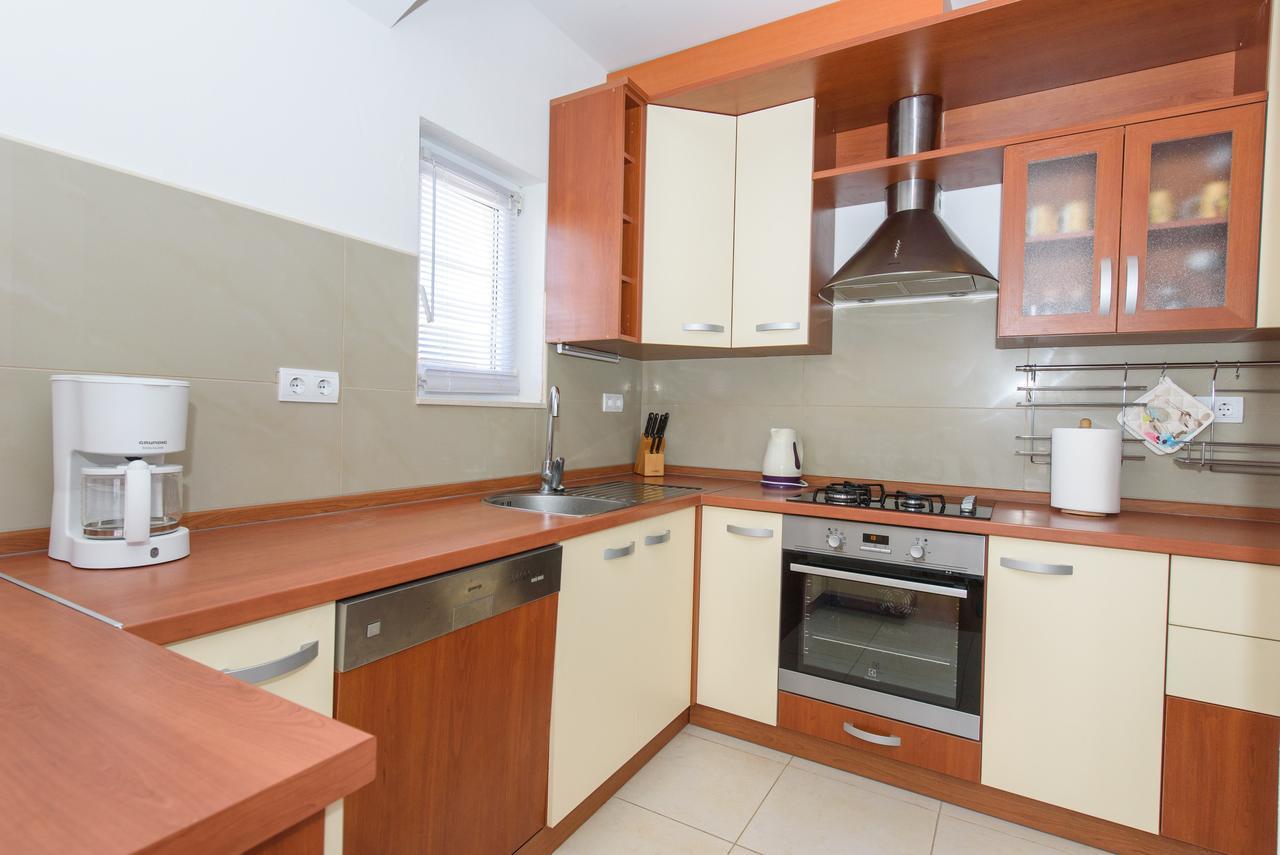 Apartment Drmic Kaštela Zewnętrze zdjęcie