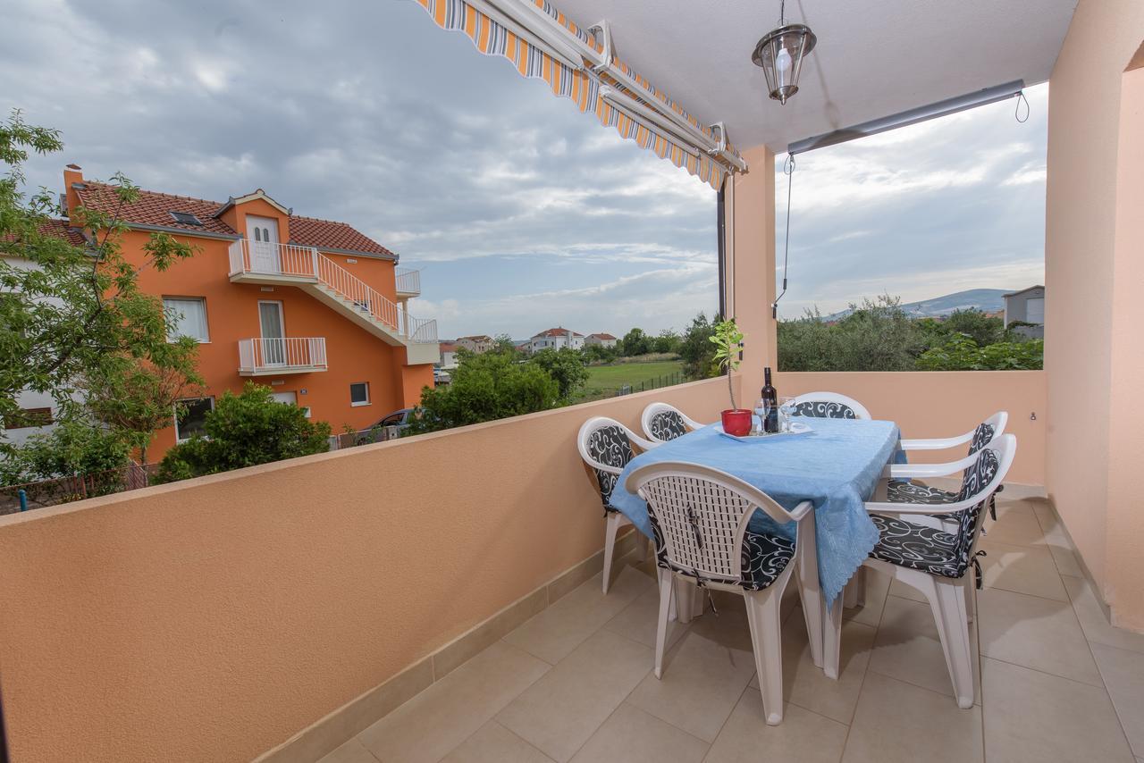 Apartment Drmic Kaštela Zewnętrze zdjęcie